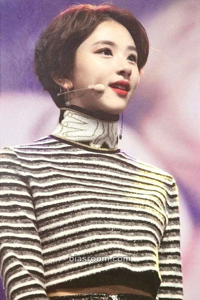 Chaeyoung TWICE SUPER EVENT DVD Photocard - TWICE - TWICE K-pop photocard