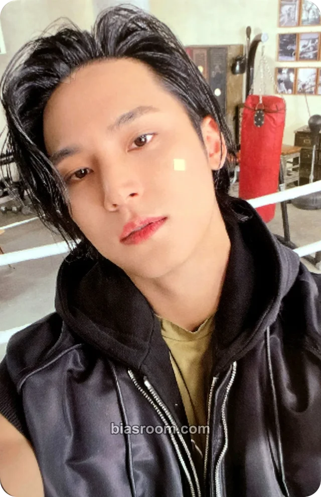 SEVENTEEN - Mingyu - FML Album broadcast