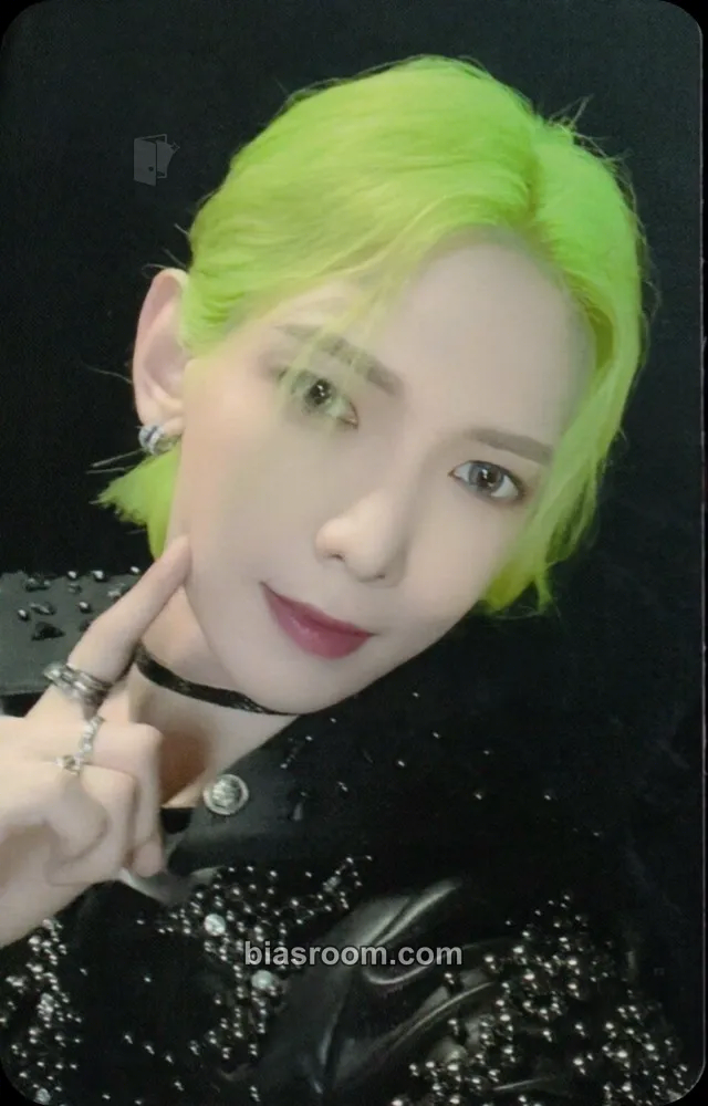 Yeosang THE WORLD EP.2 : OUTLAW Photocard - ATEEZ - ATEEZ K-pop photocard