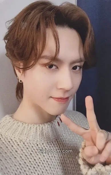Yugyeom WINTER HEPTAGON Photocard - GOT7 - GOT7 K-pop photocard