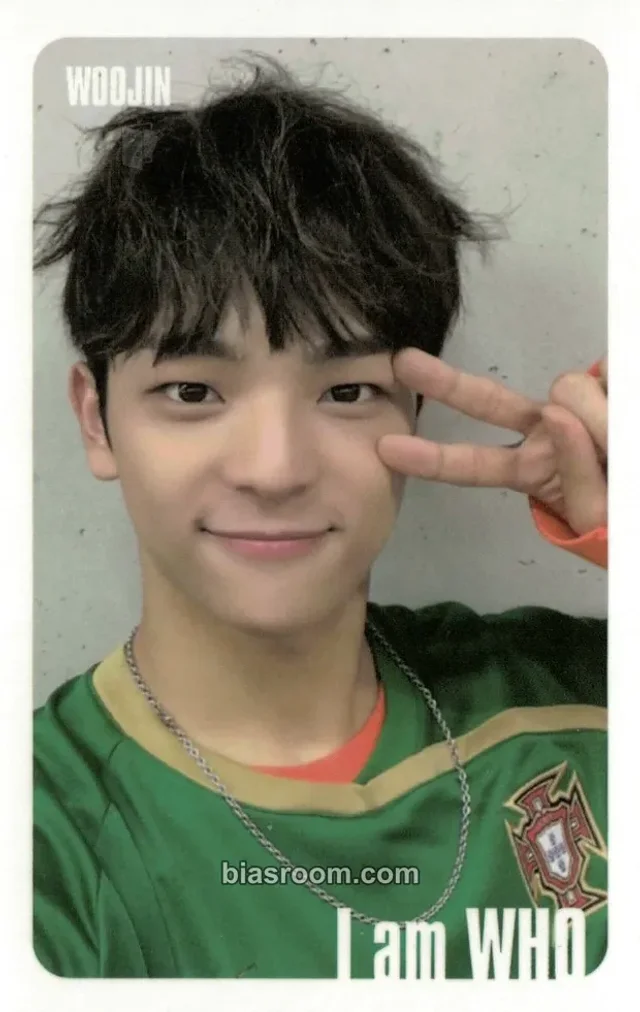 Stray Kids - Woojin - I am WHO? Album album photocard white border