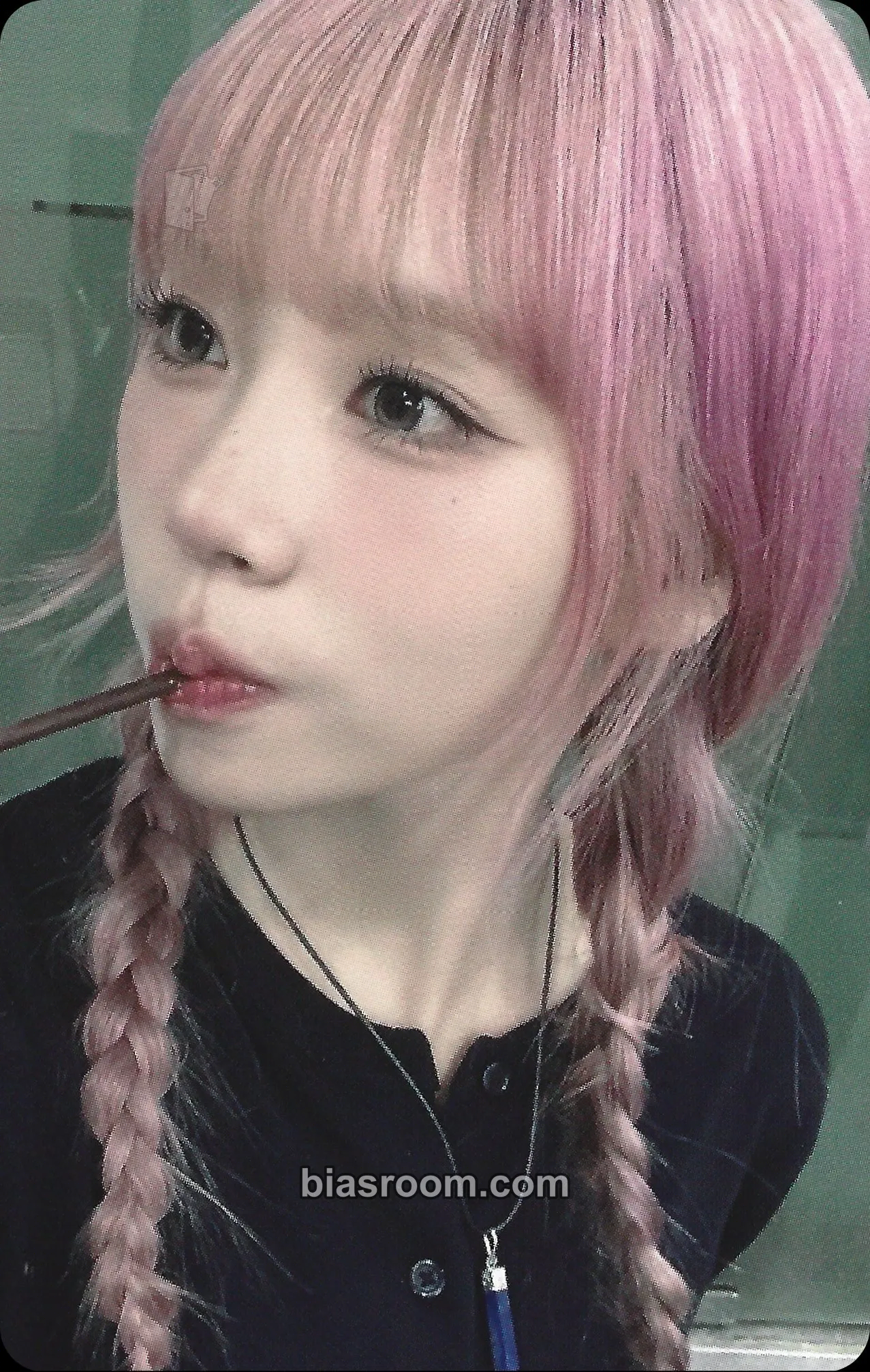 Dosie HEADWAY Photocard - PURPLE KISS - PURPLE KISS K-pop photocard