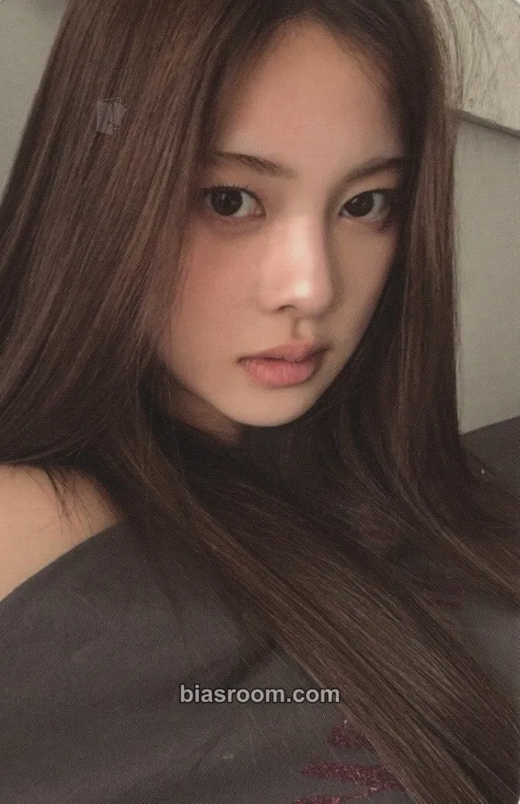 A’Mei The A(e)nd Photocard - Cosmosy - Cosmosy K-pop photocard