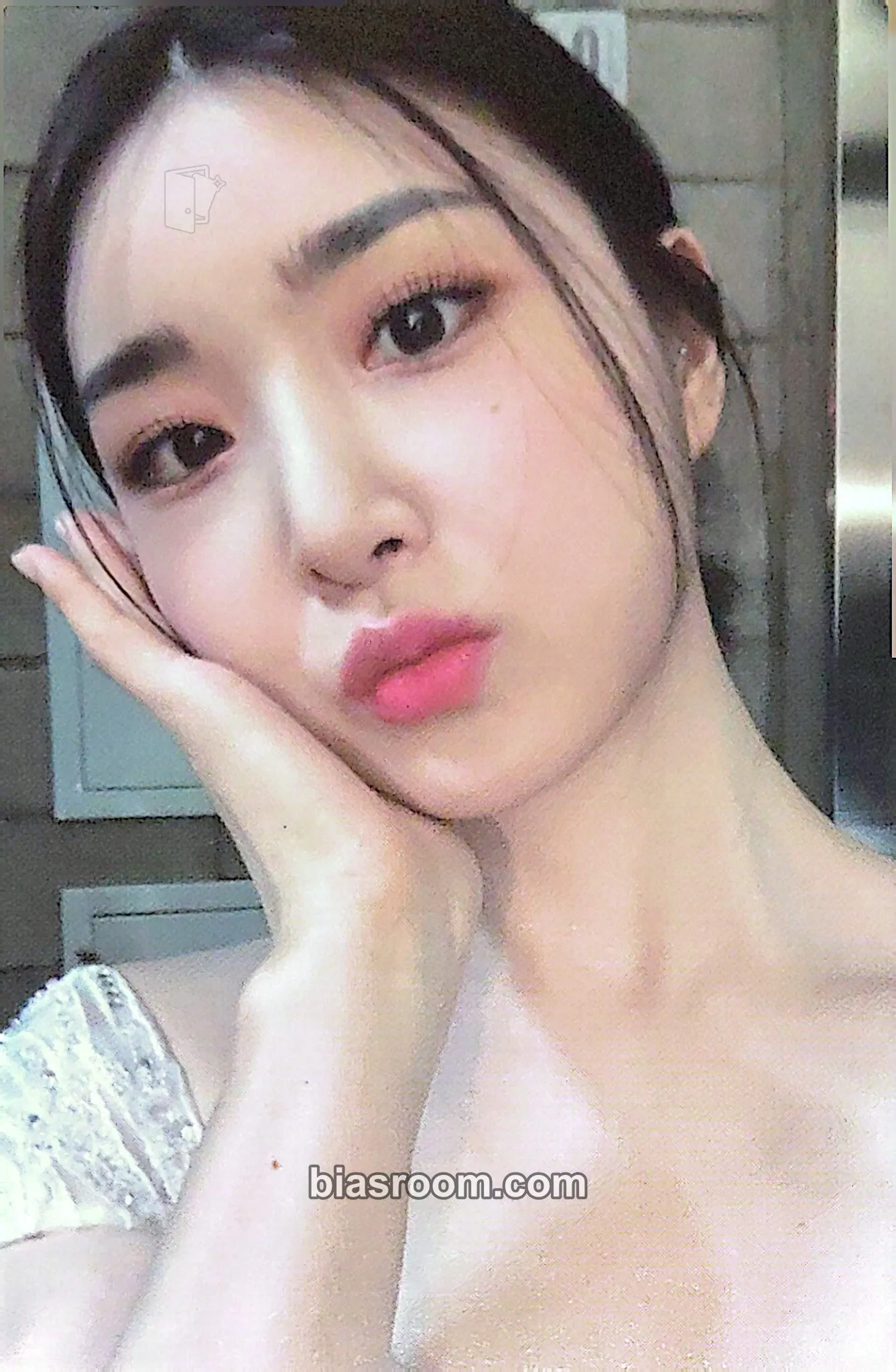 Yuna Summer Queen Photocard - BBGIRLS - BBGIRLS K-pop photocard