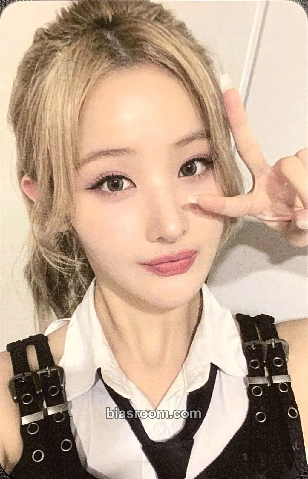 Belle Midas Touch Photocard - KISS OF LIFE - KISS OF LIFE K-pop photocard