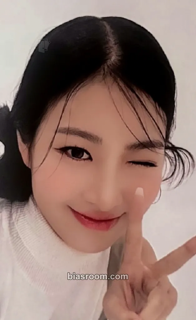 Aran THE FIFTY Photocard - FIFTY FIFTY - FIFTY FIFTY K-pop photocard