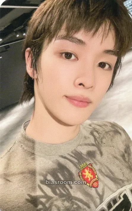 Sungchan Get A Guitar Photocard - RIIZE - RIIZE K-pop photocard