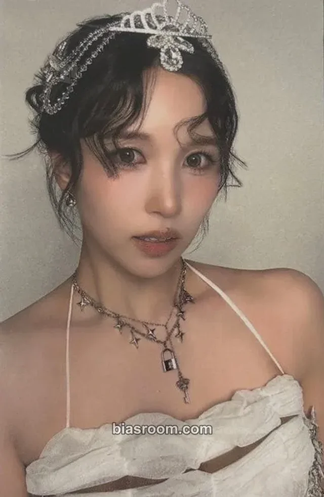 TWICE - Mina - PLAY Album withmuu pob (pre-order benefit)
