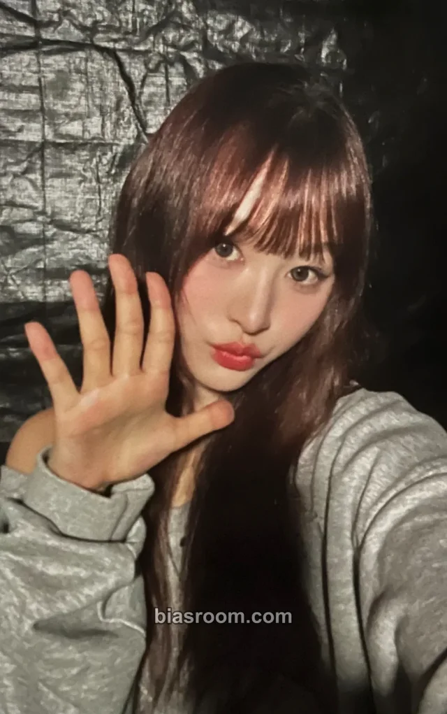 RESCENE - Minami - Rescene x yaho Other merch photocard brand collaboration