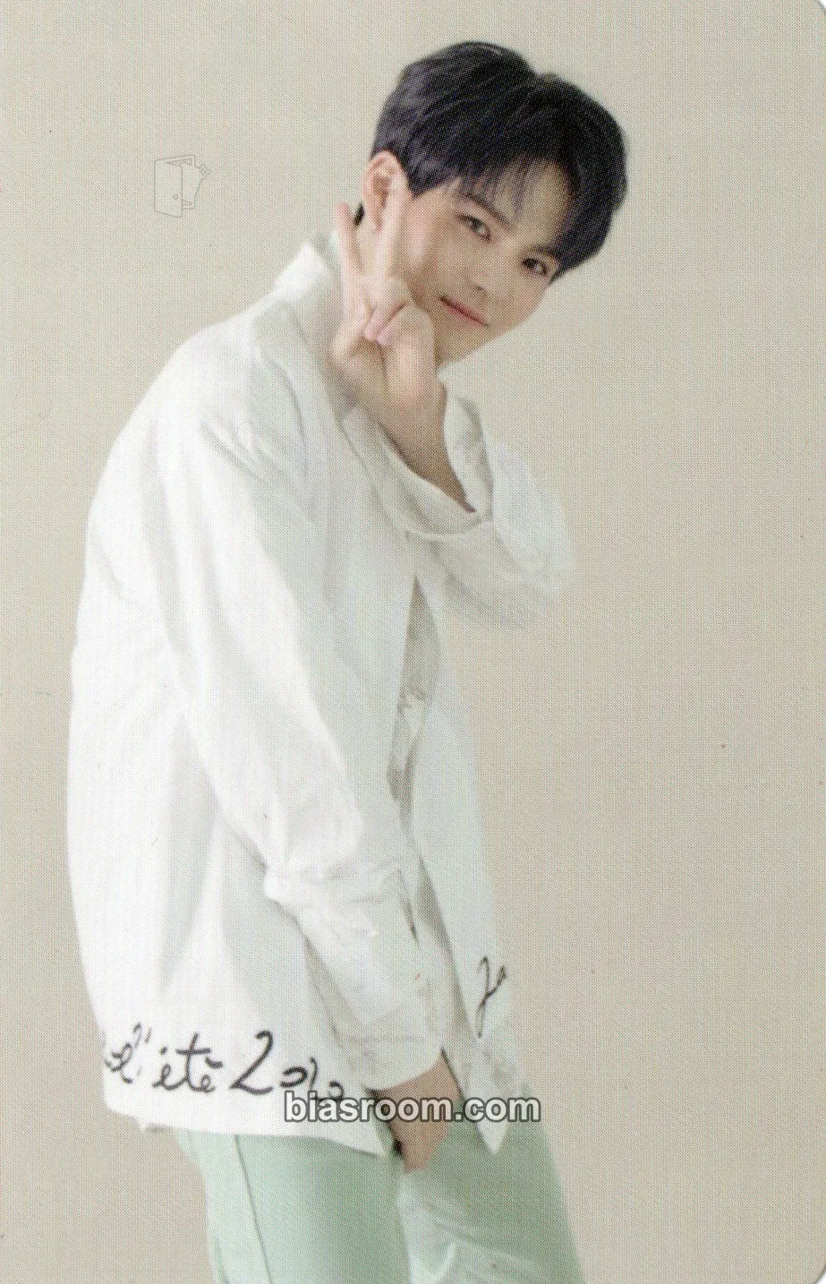Yoshi THE FIRST STEP: CHAPTER ONE Photocard - TREASURE - TREASURE K-pop photocard