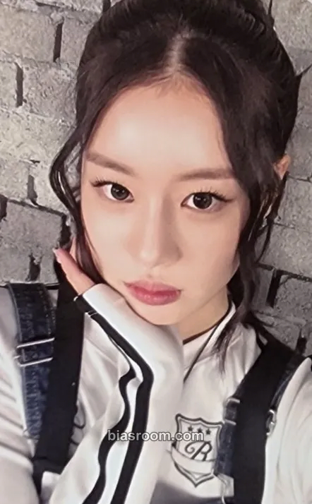 Sio The Beginning Cupid Photocard - FIFTY FIFTY - FIFTY FIFTY K-pop photocard