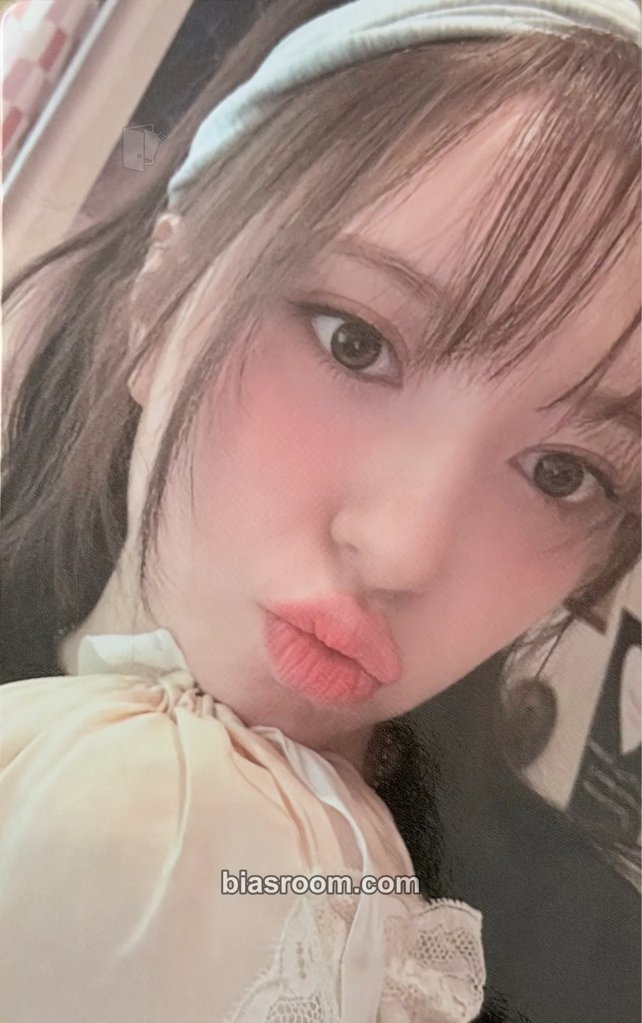 Chanelle Moon Love Tune Photocard - FIFTY FIFTY - FIFTY FIFTY K-pop photocard