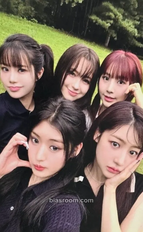Love Tune Photocard - FIFTY FIFTY - FIFTY FIFTY K-pop photocard