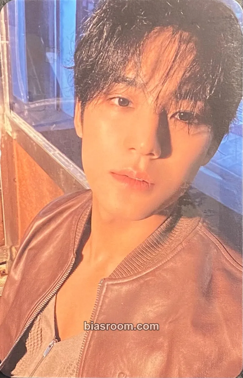 Mingyu 2025 Season's Greetings Photocard - SEVENTEEN - SEVENTEEN K-pop photocard