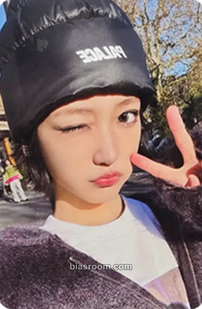 Jiyu UNCUT GEM Photocard - KiiiKiii - KiiiKiii K-pop photocard
