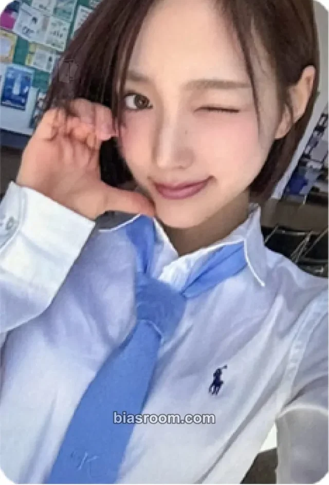 KiiiKiii - Jiyu - DANCING ALONE Album withmuu round 1 fansign video call (fancall)