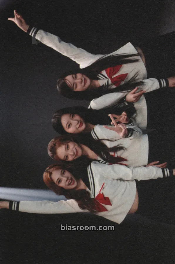 blip Pop Up Event Photocard - Cosmosy - Cosmosy K-pop photocard