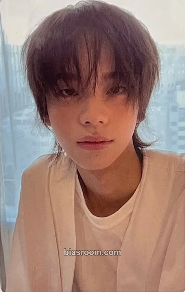 TWS - Shinyu - Sparkling Blue Album pob (pre-order benefit) weverse global shop (wvg)