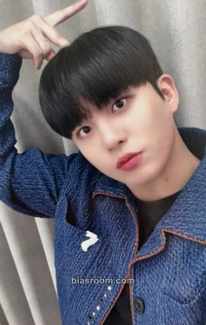 Jongho THE WORLD EP.2 : OUTLAW Photocard - ATEEZ - ATEEZ K-pop photocard