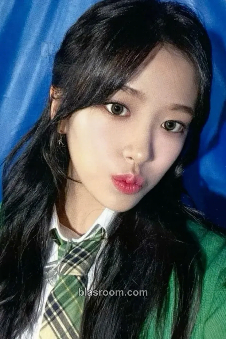 Yujin After LIKE Photocard - IVE - IVE K-pop photocard