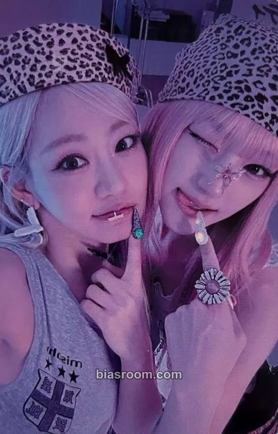 Tokyo Mission Start Photocard - KISS OF LIFE - KISS OF LIFE K-pop photocard