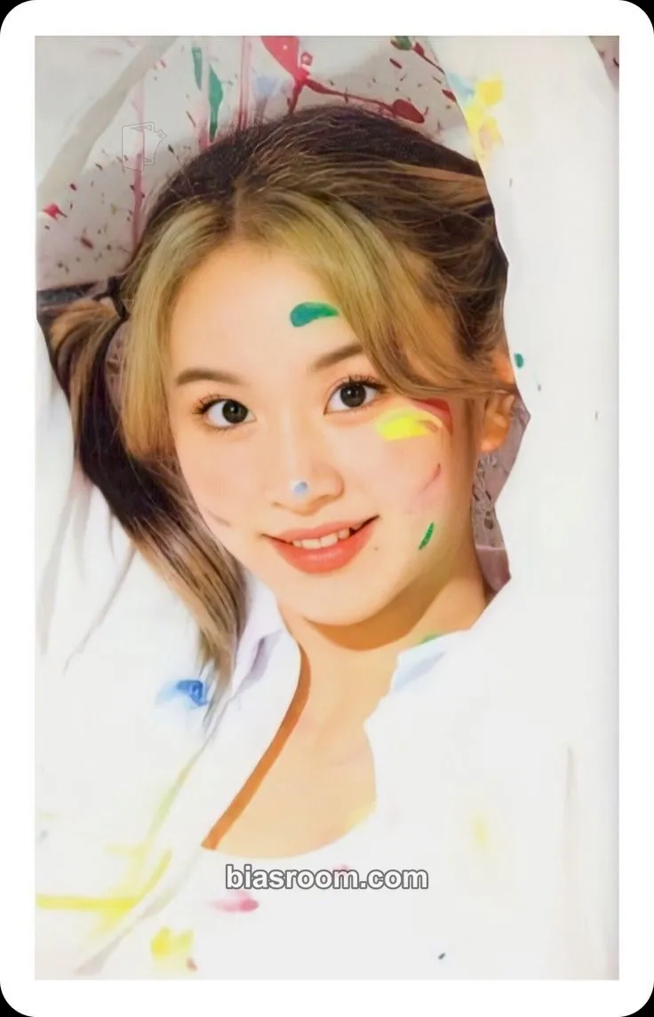Chaeyoung Fanfare Photocard - TWICE - TWICE K-pop photocard