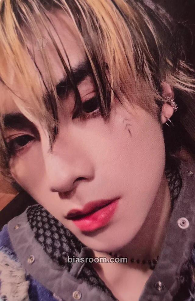 WayV - Xiaojun - On My Youth Album merch photocard trading card