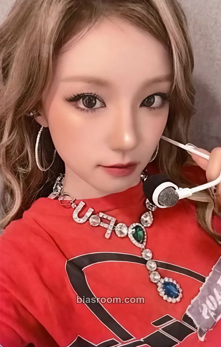 Yuqi Motivation Photocard - i-dle - i-dle K-pop photocard
