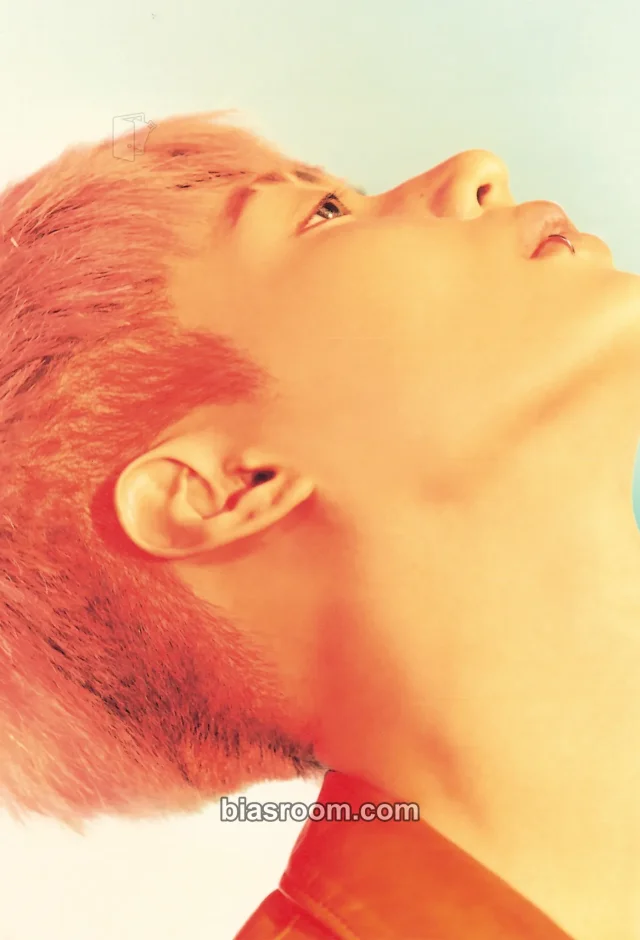 Taemin - Taemin - MOVE - The 2nd Album Album postcard album inclusion
