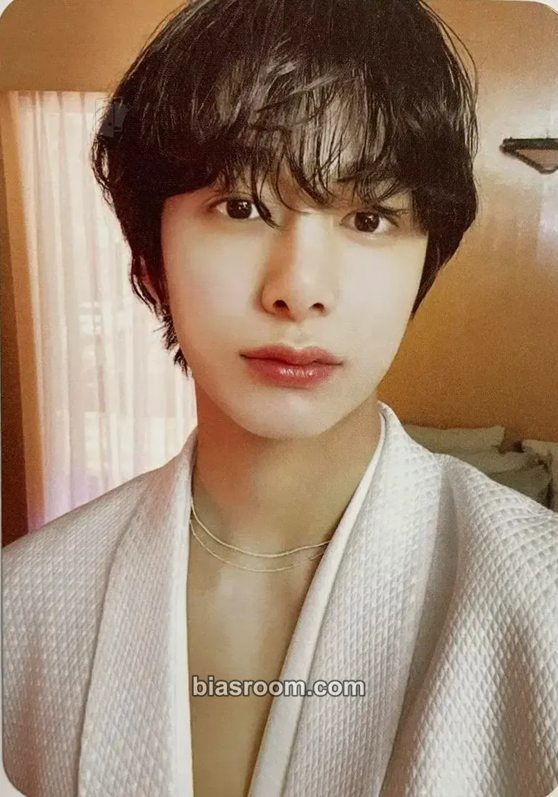 Hyungwon Shape of Love Photocard - MONSTA X - MONSTA X K-pop photocard