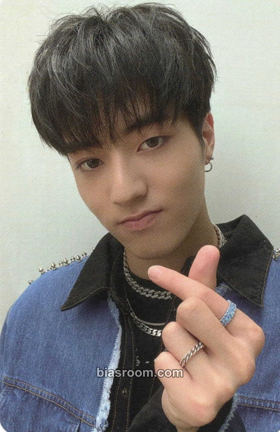 Haruto THE FIRST STEP: CHAPTER ONE Photocard - TREASURE - TREASURE K-pop photocard
