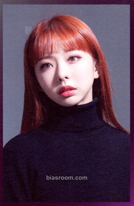 ViVi LOONA 2nd Concert: LOONAVERSE Photocard - LOONA - LOONA K-pop photocard