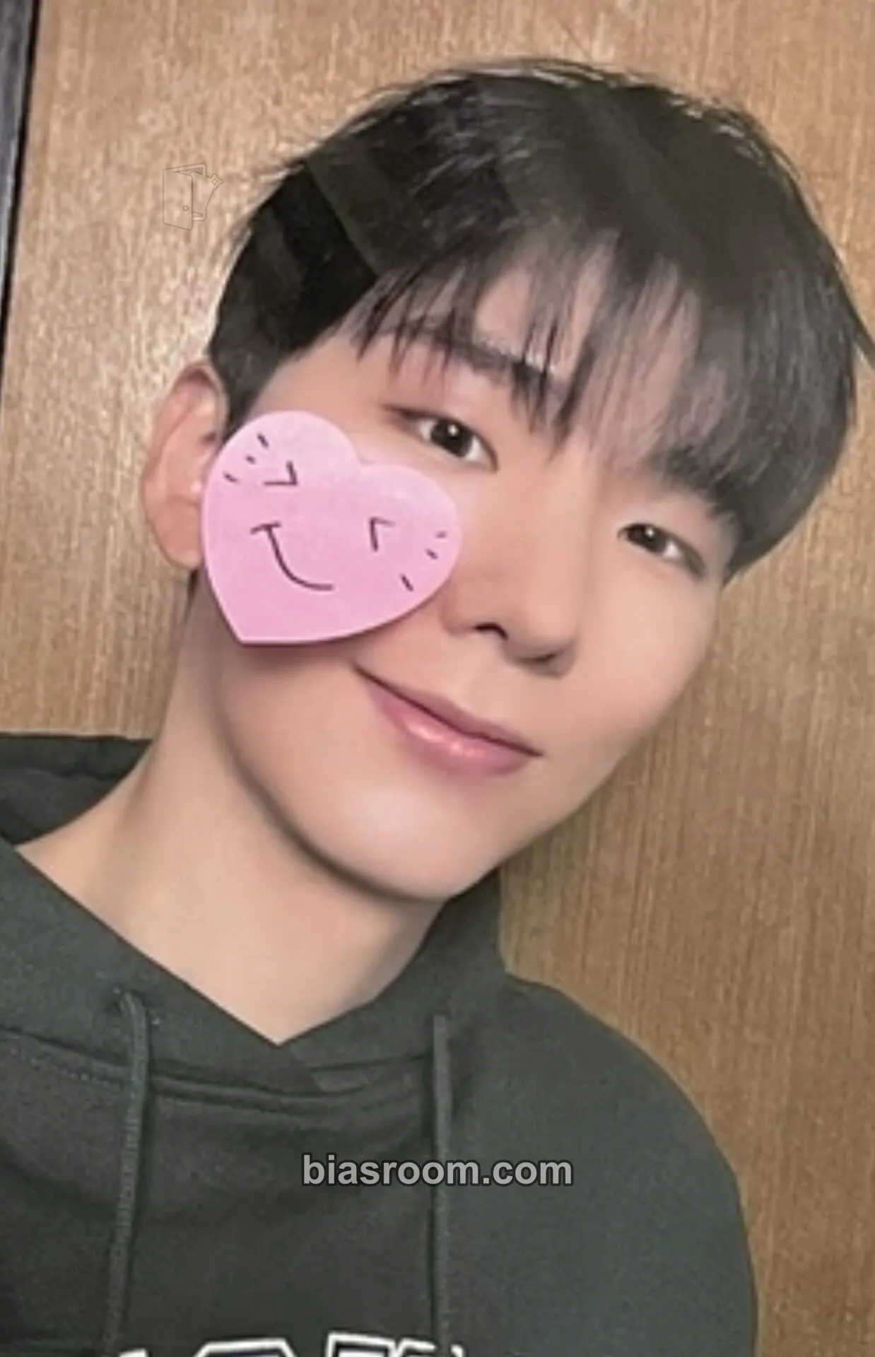 Kihyun 'Monologue' The 10th Anniversary Pop-Up Store Photocard - MONSTA X - MONSTA X K-pop photocard