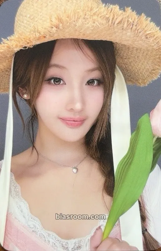 Belle 224 Photocard - KISS OF LIFE - KISS OF LIFE K-pop photocard