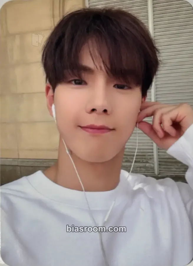 Shownu THE X Photocard - MONSTA X - MONSTA X K-pop photocard