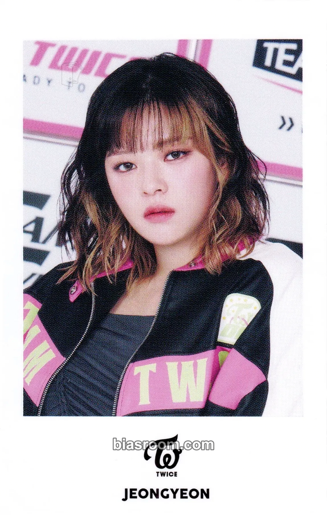 Jeongyeon TWICE 5th World Tour Ready to Be Photocard - TWICE - TWICE K-pop photocard