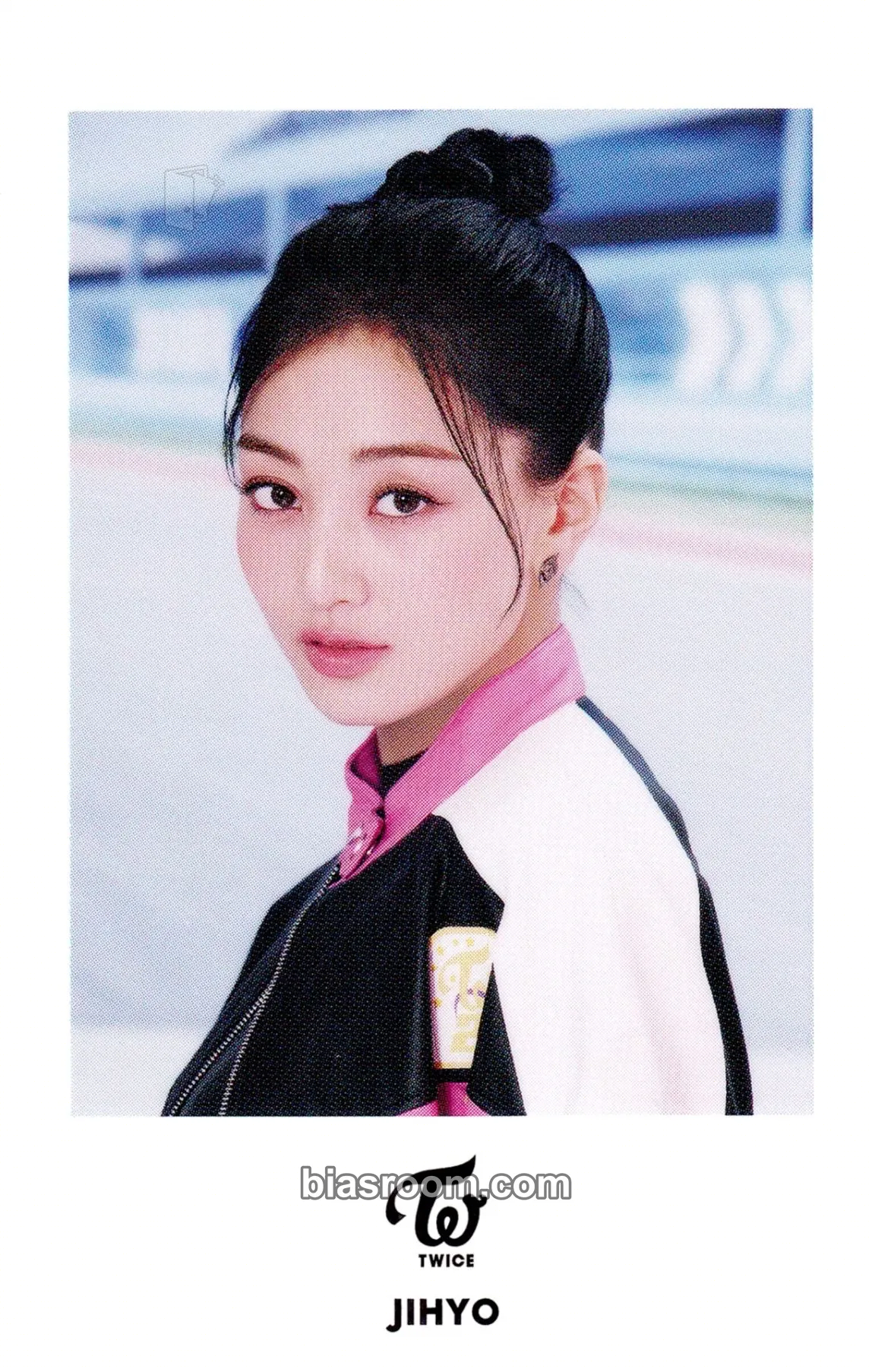 Jihyo TWICE 5th World Tour Ready to Be Photocard - TWICE - TWICE K-pop photocard
