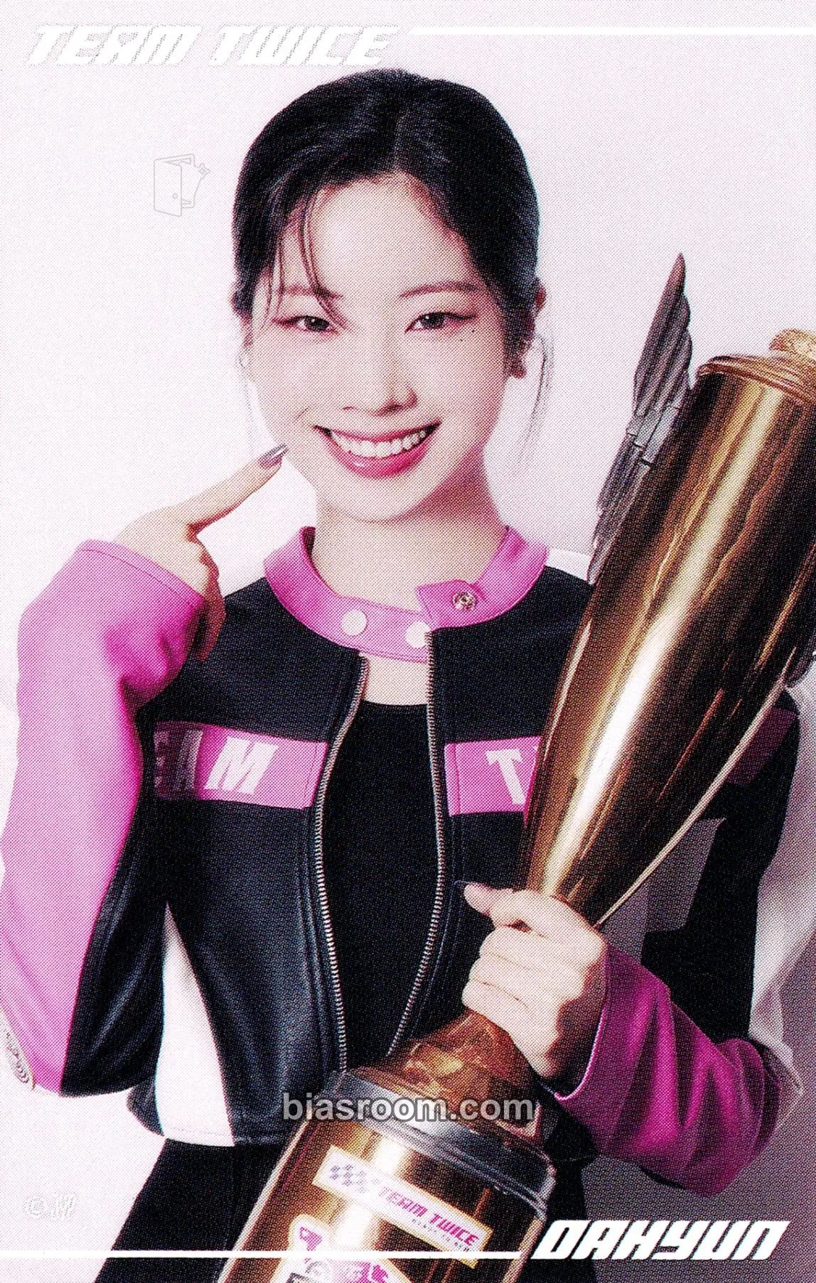 Dahyun TWICE 5th World Tour Ready to Be Photocard - TWICE - TWICE K-pop photocard