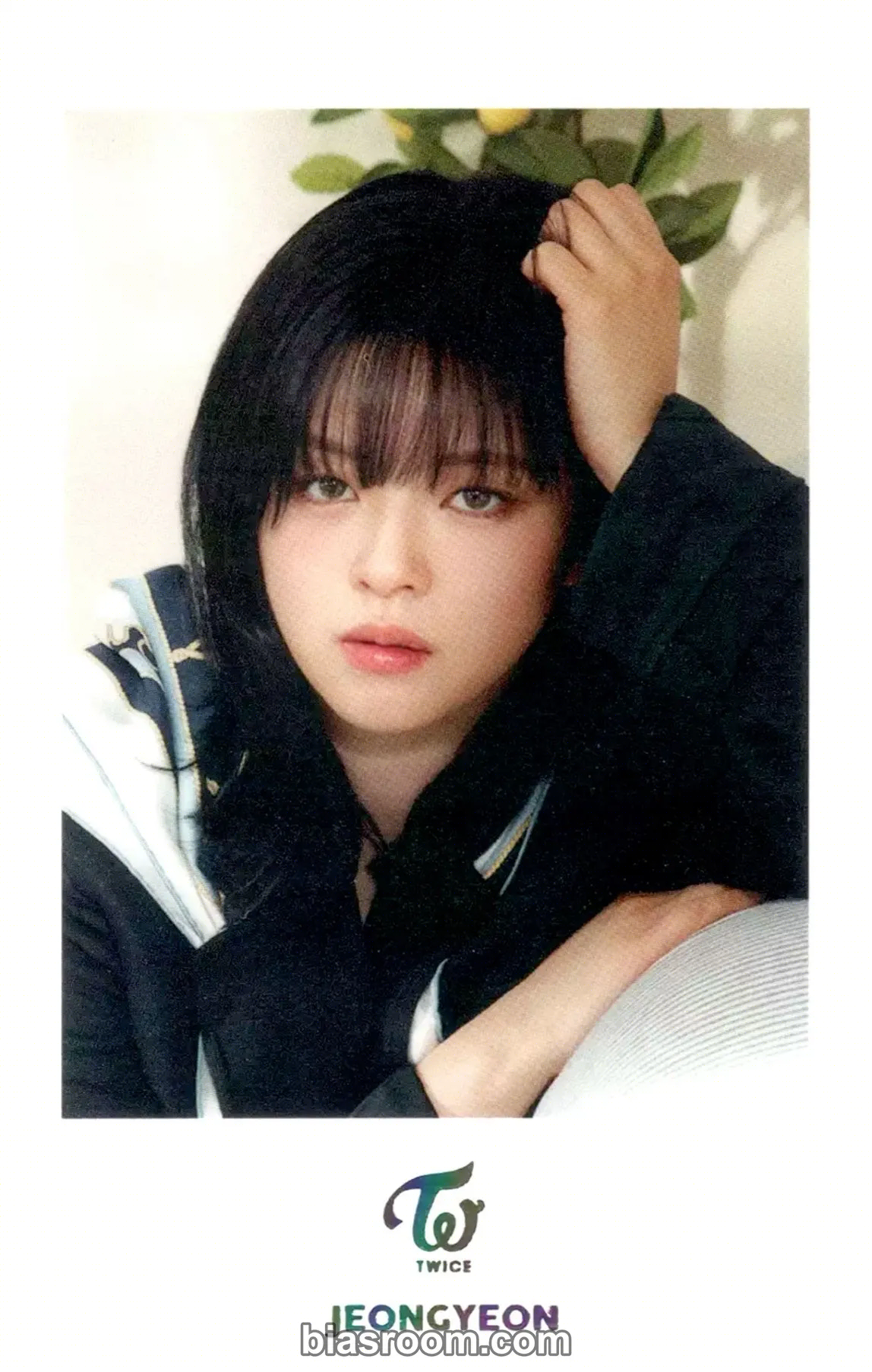 Jeongyeon TWICE 5th World Tour Ready to Be Photocard - TWICE - TWICE K-pop photocard