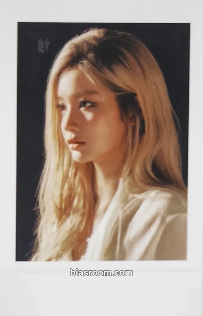 Sullyoon Fe3O4: FORWARD Photocard - NMIXX - NMIXX K-pop photocard