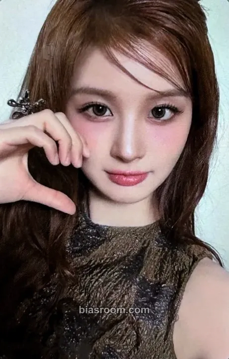 Sullyoon Fe3O4: FORWARD Photocard - NMIXX - NMIXX K-pop photocard