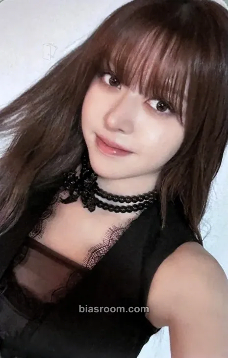Lily Fe3O4: FORWARD Photocard - NMIXX - NMIXX K-pop photocard