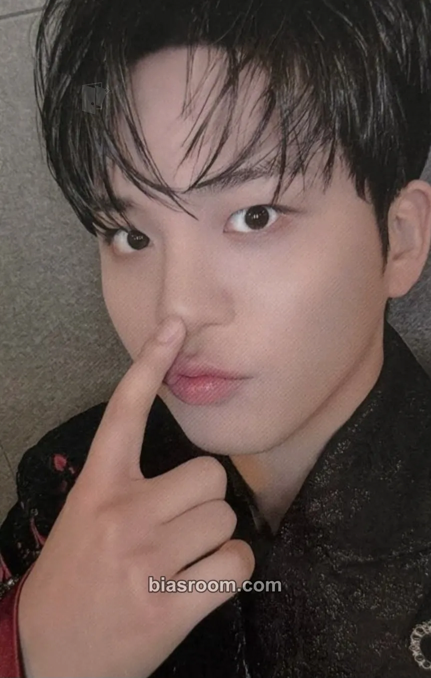 Jongho In Your Fantasy World Tour 2025 - 2026 Photocard - ATEEZ - ATEEZ K-pop photocard