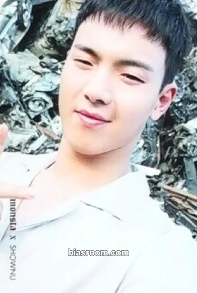 MONSTA X - Shownu - The Clan pt.2 <Guilty> Album album photocard guilty version