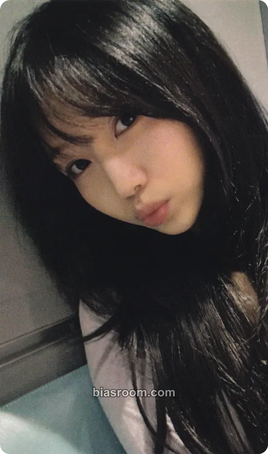 Sujeong NEW CAR TOKYO DRIVE Photocard - Ryu Sujeong - Ryu Sujeong K-pop photocard