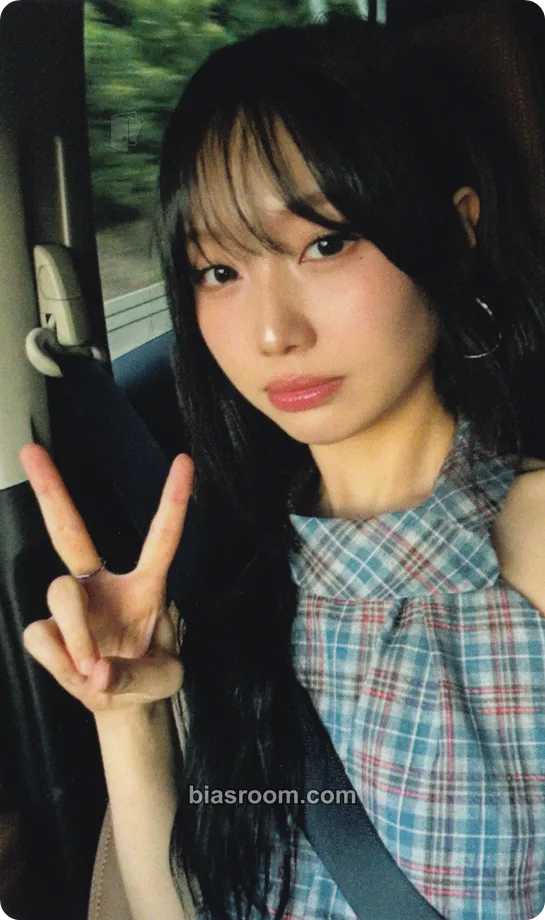 Sujeong NEW CAR TOKYO DRIVE Photocard - Ryu Sujeong - Ryu Sujeong K-pop photocard