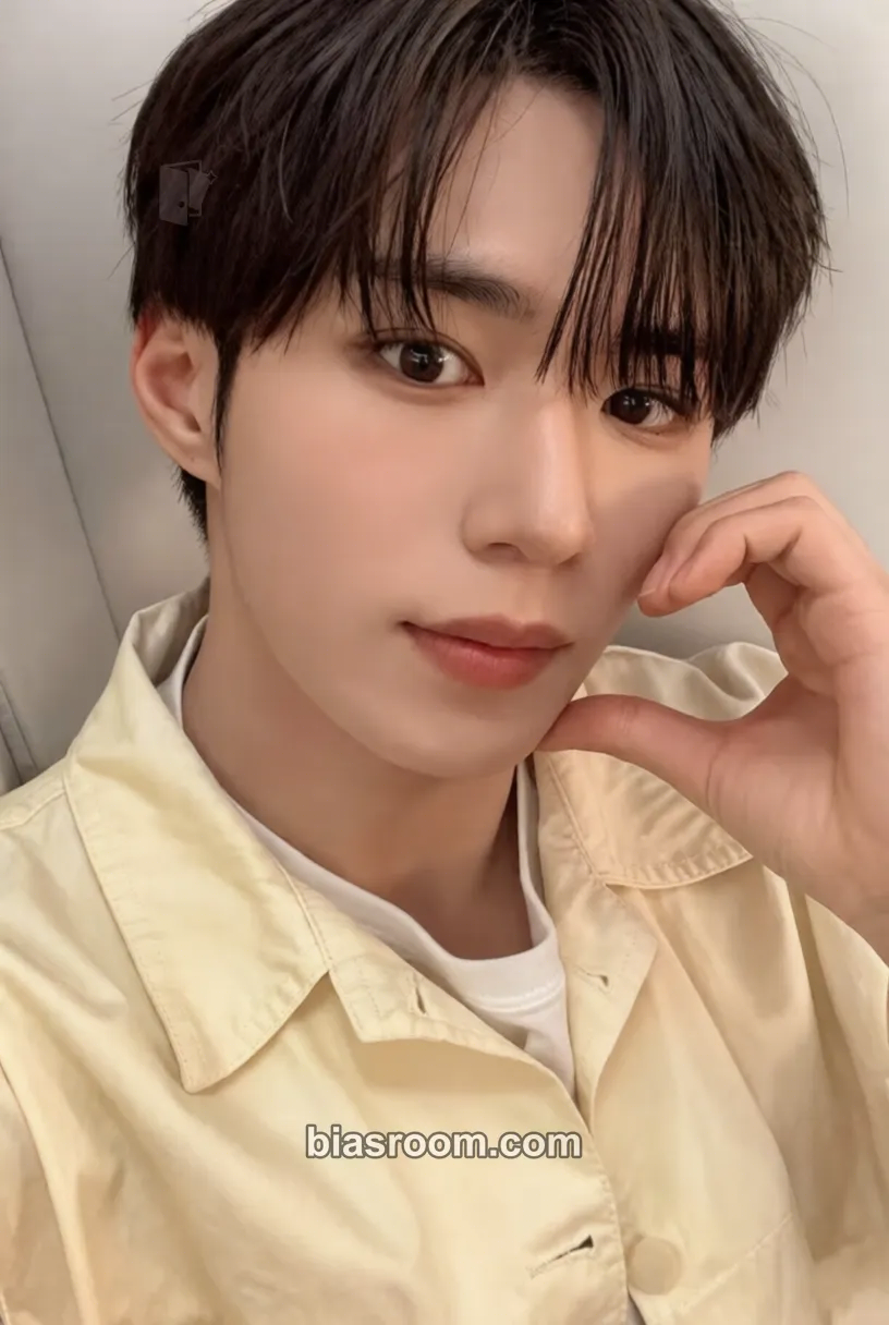 Junseo EUPHORIA Photocard - ALPHA DRIVE ONE - ALPHA DRIVE ONE K-pop photocard
