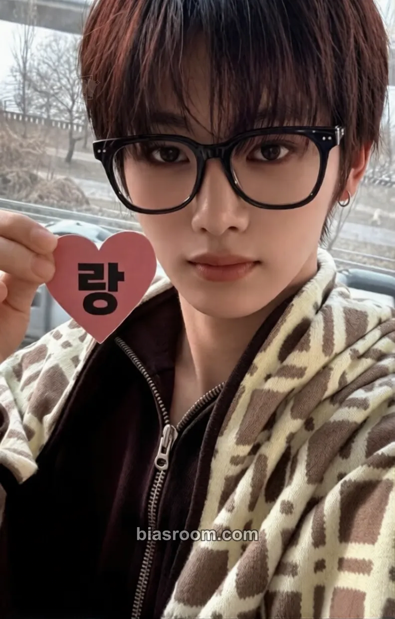 Anxin EUPHORIA Photocard - ALPHA DRIVE ONE - ALPHA DRIVE ONE K-pop photocard