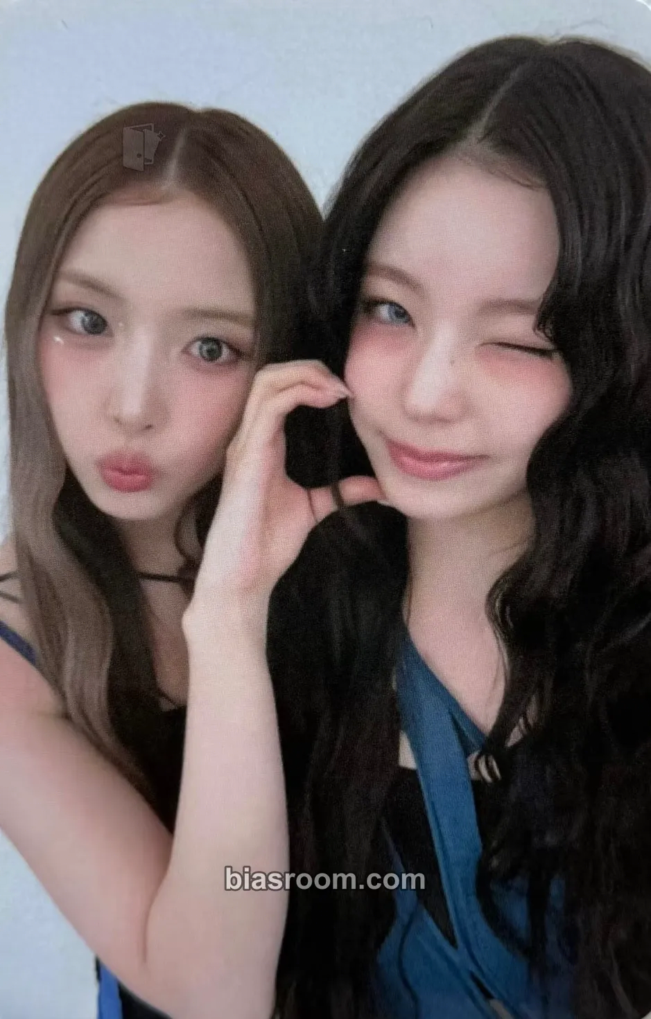 Fe3O4: FORWARD Photocard - NMIXX - NMIXX K-pop photocard
