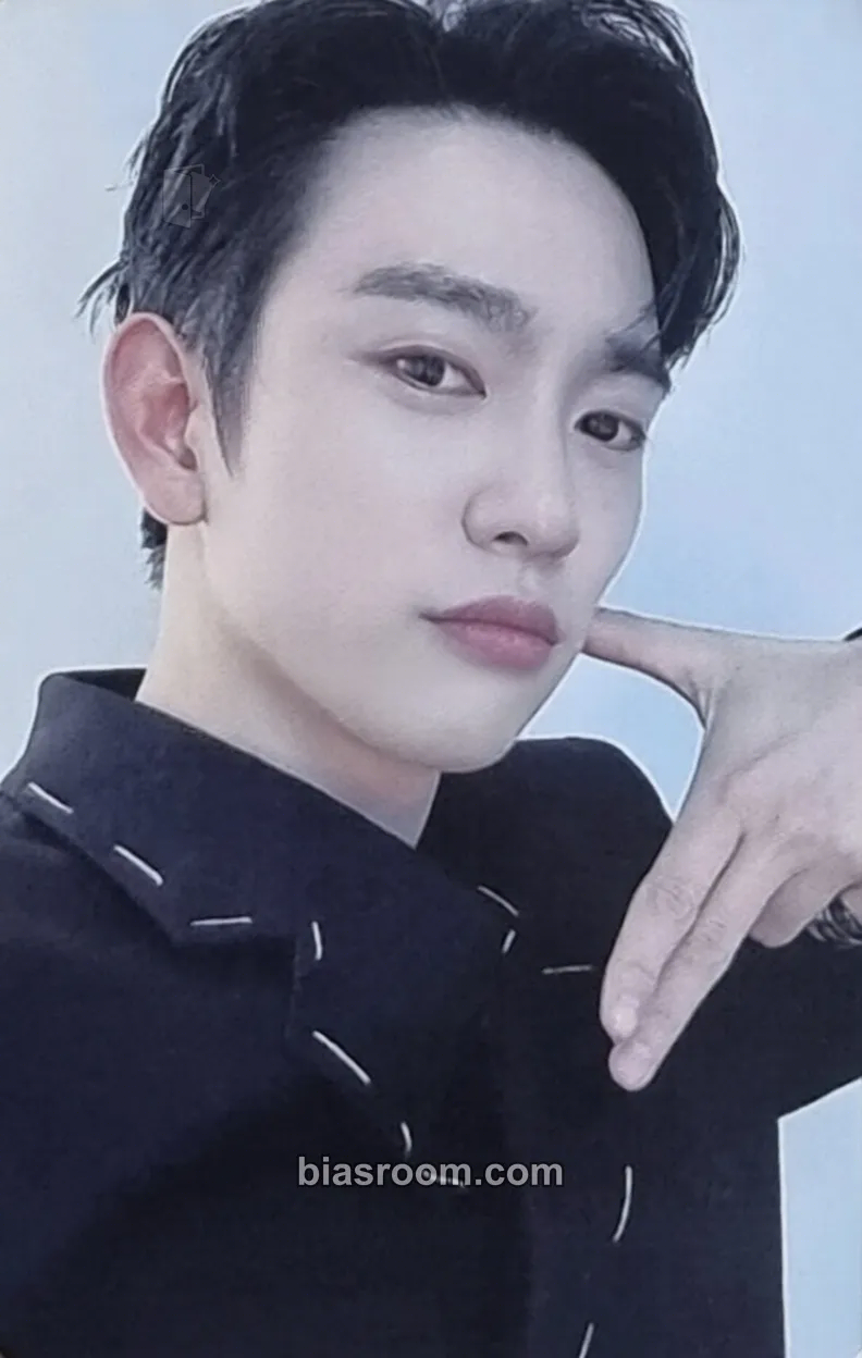 Jinyoung WINTER HEPTAGON Photocard - GOT7 - GOT7 K-pop photocard